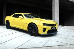 Ban Goodyear pada Camaro ZL1